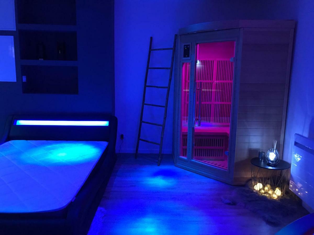 Sweet Love Romantique By Locationslepuyenvelay Le Puy-en-Velay 외부 사진