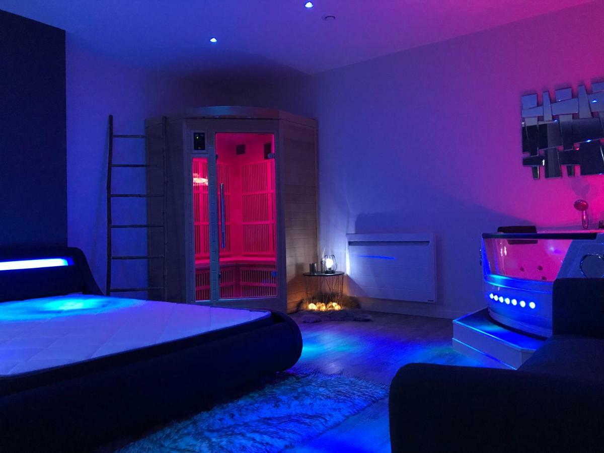 Sweet Love Romantique By Locationslepuyenvelay Le Puy-en-Velay 외부 사진